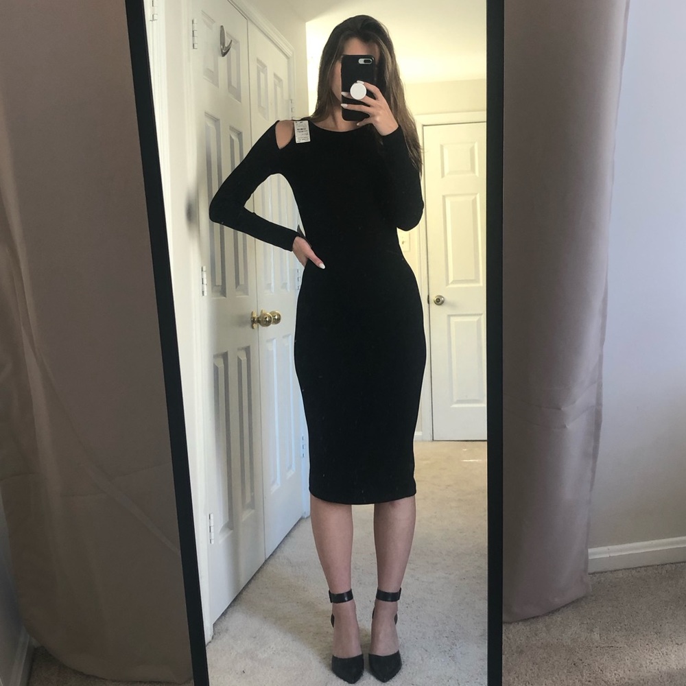 ASTR The Label Long Sleeve Cutout Dress